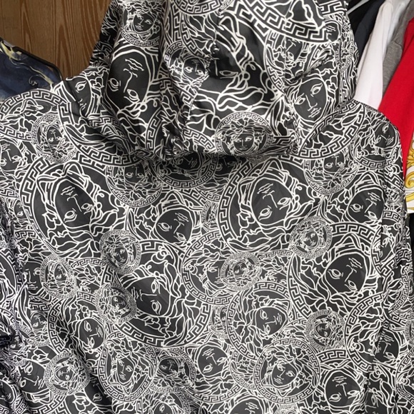 Rare Versace Medusa everywhere hooded jacket / windbreaker
